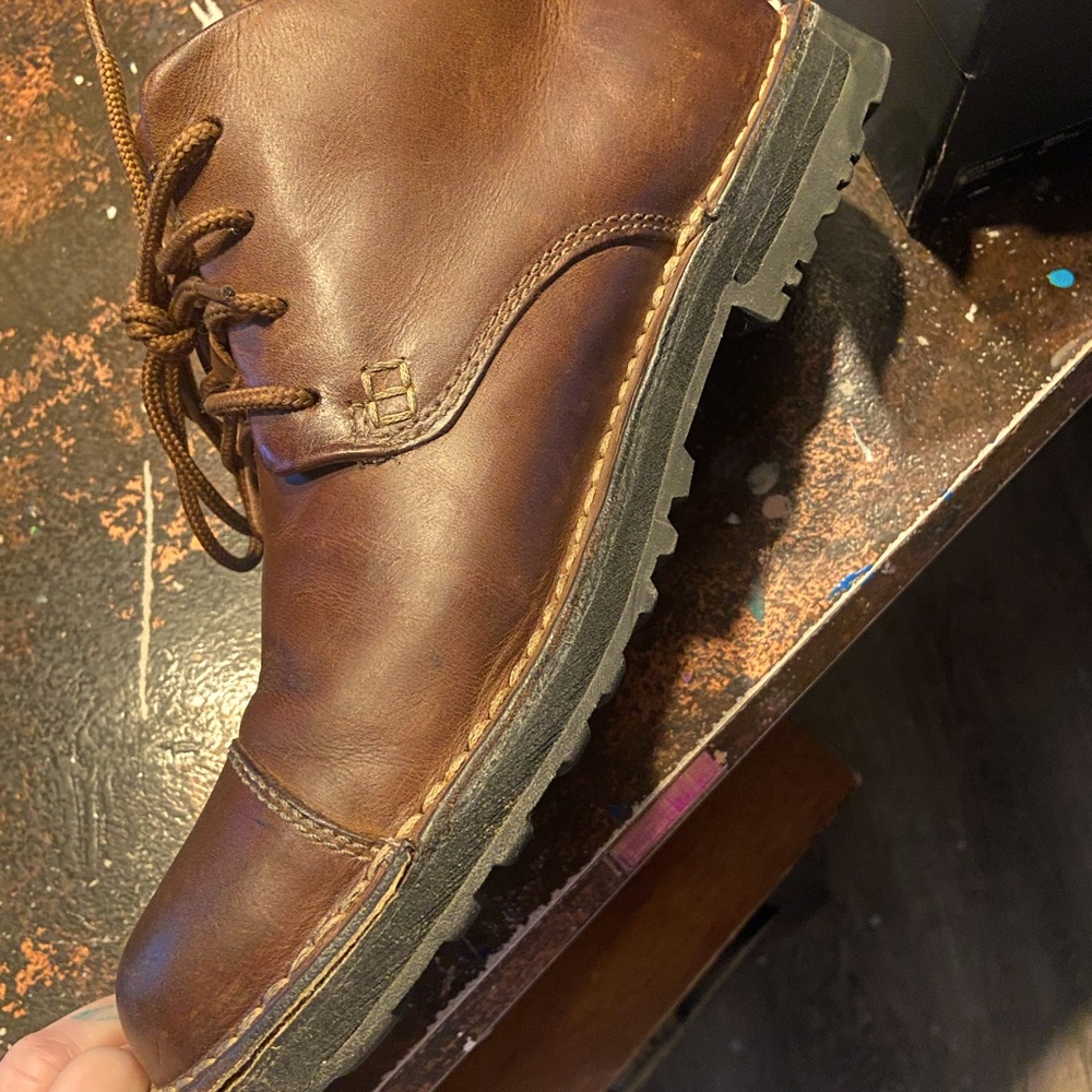 COPY - KEEN Men’s boots only worn handful of times great condition.